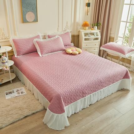 宜凡家纺 2023新款全棉印花花边系列床盖三件套 脏脏粉