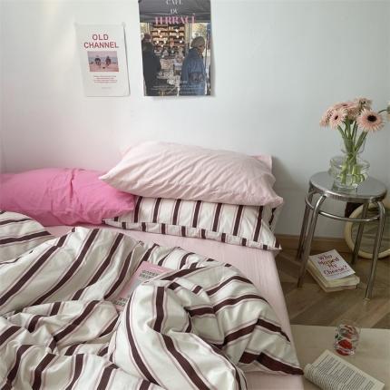 91家纺网 家纺一手货源 找家纺 恋恋三季 2024新款ins韩国粉色复古条纹四件套 棕粉象