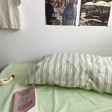 91家纺网 家纺一手货源 找家纺 恋恋三季 2024新款ins韩国粉色复古条纹单枕套绿皮车条纹