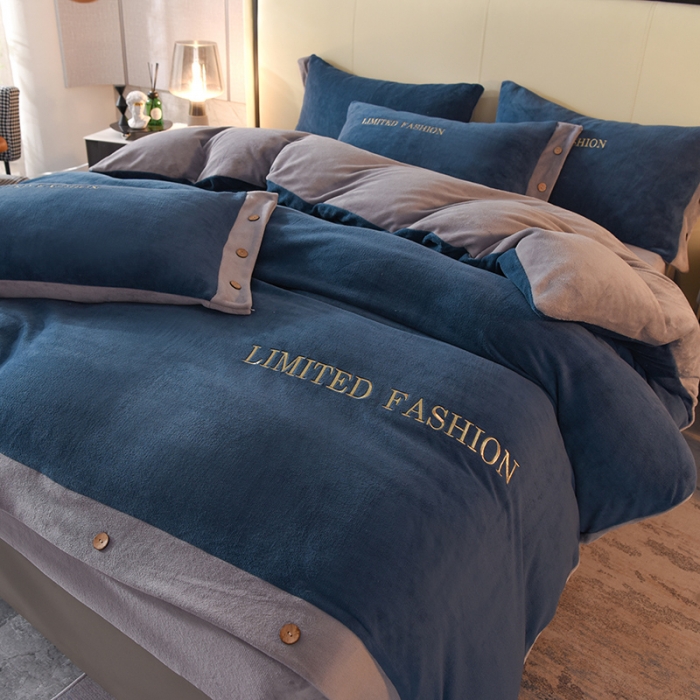 91家纺网 家纺一手货源 找家纺 欧冠 2022秋冬新款高端刺绣牛奶绒四件套 宝蓝-灰