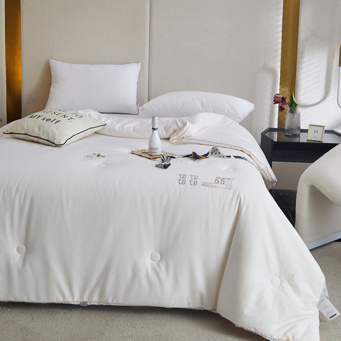 91家纺网 家纺一手货源 找家纺 A+爱家 贵族55大豆被 白色