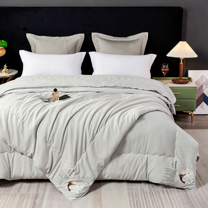 91家纺网 家纺一手货源 找家纺 丽卡家纺 2023新款蚕蛹蛋白大豆子母被 灰色