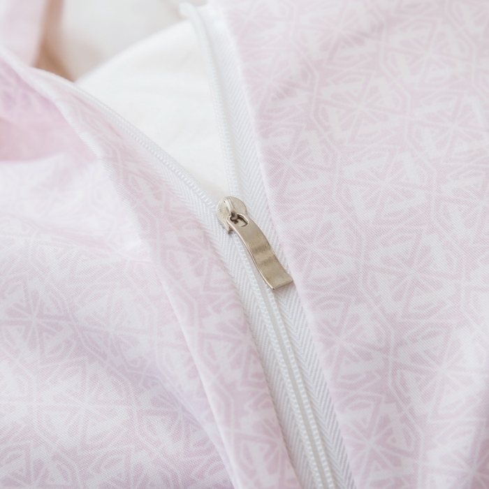 91家纺网 家纺一手货源 找家纺 氧家 2022新款60支兰精天丝印花四件套 爱菲拉尔