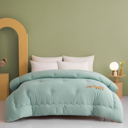 91家纺网 家纺一手货源 找家纺 魅图 2025新款大豆暖芯纤维被春秋被冬被 浅灰绿