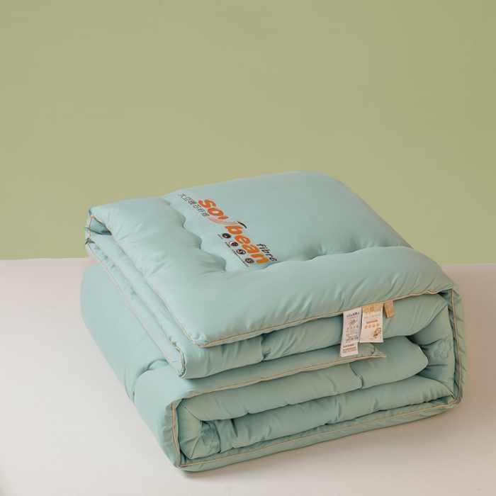 91家纺网 家纺一手货源 找家纺 魅图 2025新款大豆暖芯纤维被春秋被冬被 浅灰绿