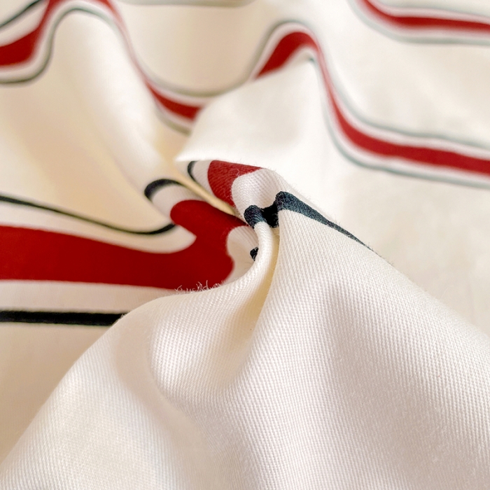 91家纺网 家纺一手货源 找家纺 昔可 2022新款开学季全棉卡通印花学生三件套 红竖条