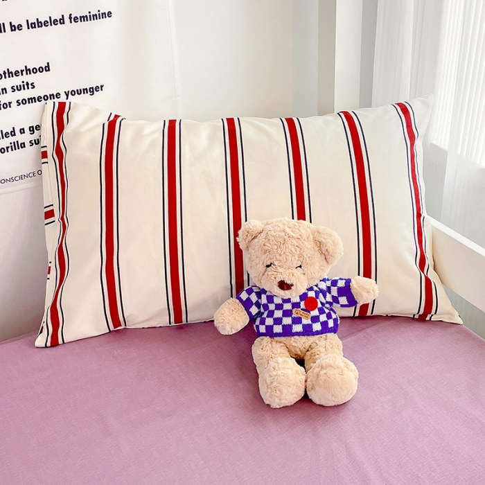 91家纺网 家纺一手货源 找家纺 昔可 2022新款开学季全棉卡通印花学生三件套 红竖条