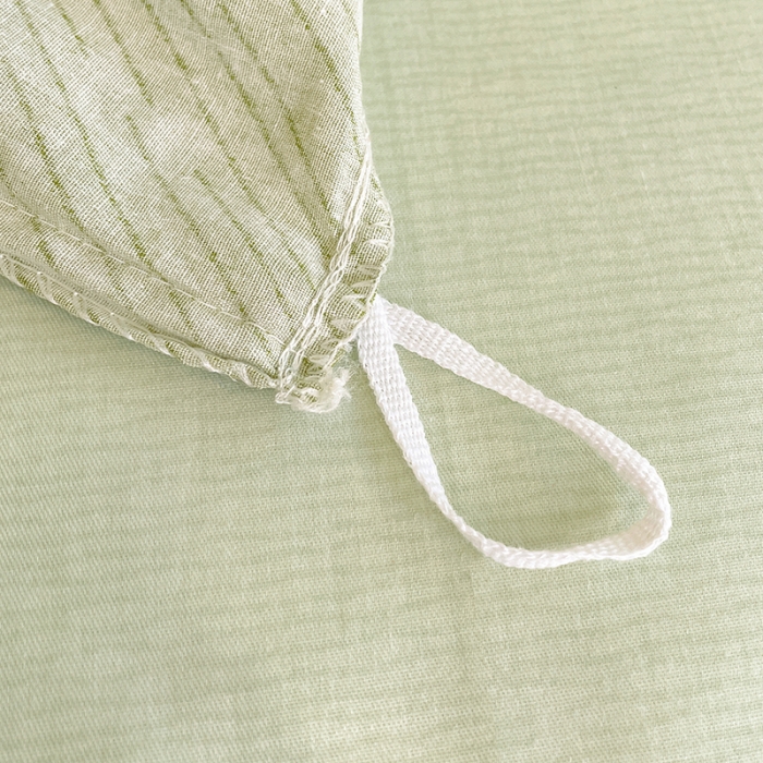 91家纺网 家纺一手货源 找家纺 昔可 2022新款开学季全棉卡通印花学生三件套 绿波纹