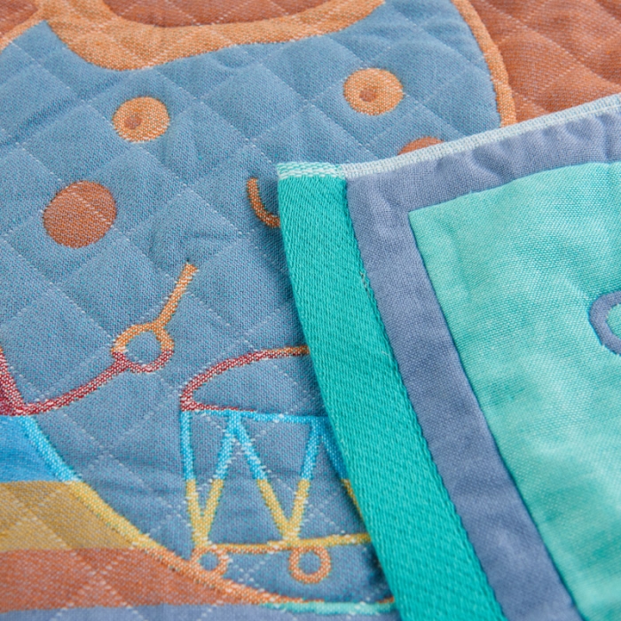 91家纺网 家纺一手货源 找家纺 朴尔2022新款年彩色糖果系列纯棉三层纱布枕巾（一对装） 调皮胡萝卜绿