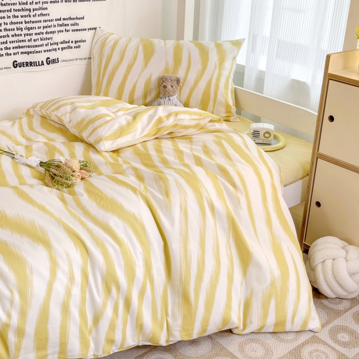 91家纺网 家纺一手货源 找家纺 昔可 2022新款开学季全棉卡通印花学生三件套 奶油黄豹纹