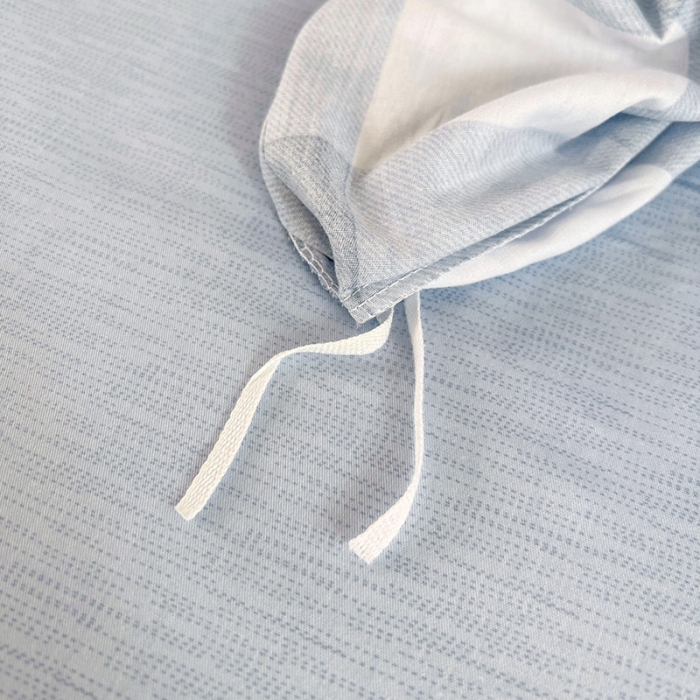 91家纺网 家纺一手货源 找家纺 昔可 2022新款开学季全棉卡通印花学生三件套 云雾蓝格