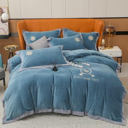 91家纺网 家纺一手货源 找家纺 （总）优姿家纺 2022新款拼角10斤牛奶绒四件套