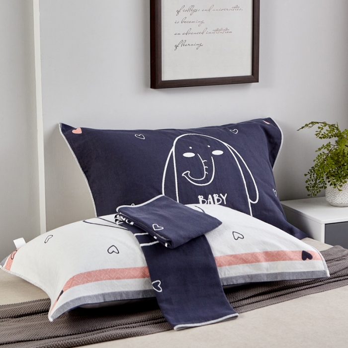 91家纺网 家纺一手货源 找家纺 朴尔2022新款朴尔纯色全棉三层定位枕巾（一对装） 呆萌小象墨兰