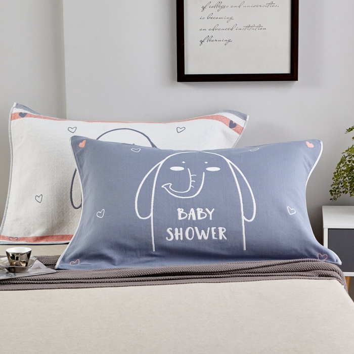 91家纺网 家纺一手货源 找家纺 朴尔2022新款朴尔纯色全棉三层定位枕巾（一对装） 呆萌小象浅蓝