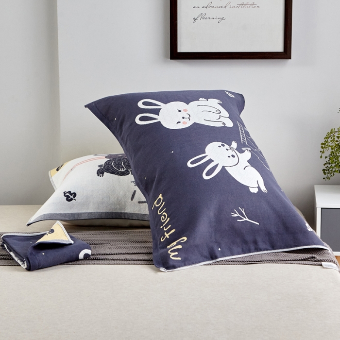 91家纺网 家纺一手货源 找家纺 朴尔2022新款朴尔纯色全棉三层定位枕巾（一对装） 乖乖小兔墨兰