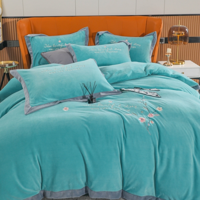 91家纺网 家纺一手货源 找家纺 优姿家纺 2022新款拼角10斤牛奶绒四件套 暗香-湖兰