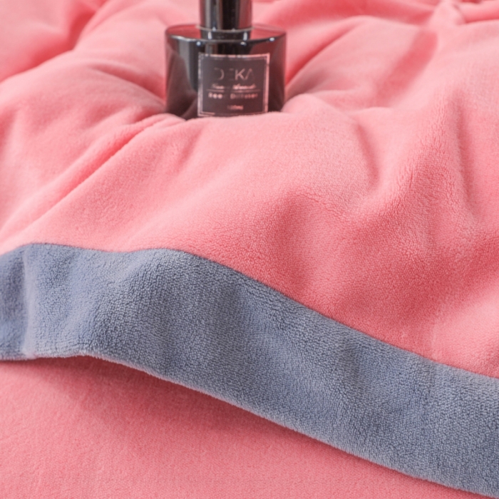 91家纺网 家纺一手货源 找家纺 优姿家纺 2022新款拼角10斤牛奶绒四件套 暗香-少女粉