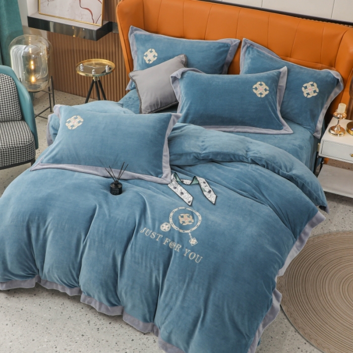 91家纺网 家纺一手货源 找家纺 优姿家纺 2022新款拼角10斤牛奶绒四件套 相约时尚-宝石蓝