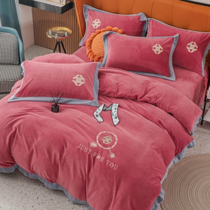 91家纺网 家纺一手货源 找家纺 优姿家纺 2022新款拼角10斤牛奶绒四件套 相约时尚-豆沙