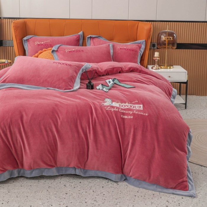 91家纺网 家纺一手货源 找家纺 优姿家纺 2022新款拼角10斤牛奶绒四件套 重温经典-豆沙