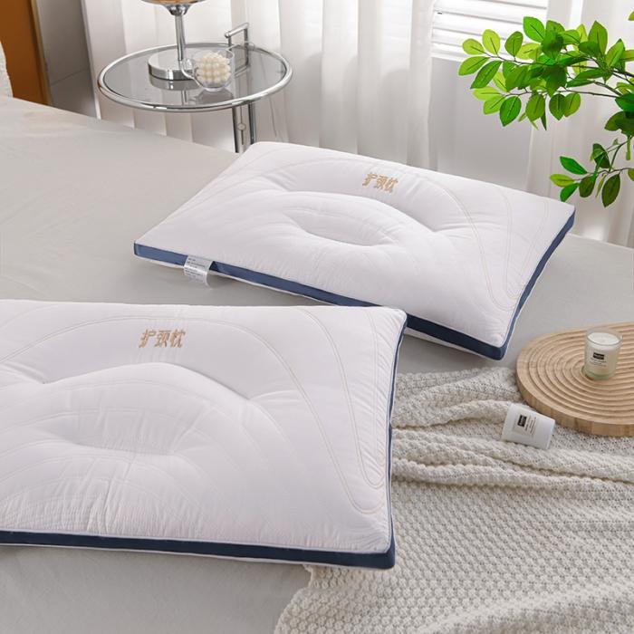 91家纺网 家纺一手货源 找家纺 全棉撞色刺绣绗缝立体护颈枕芯分区羽丝绒助眠枕头定型家用保健枕