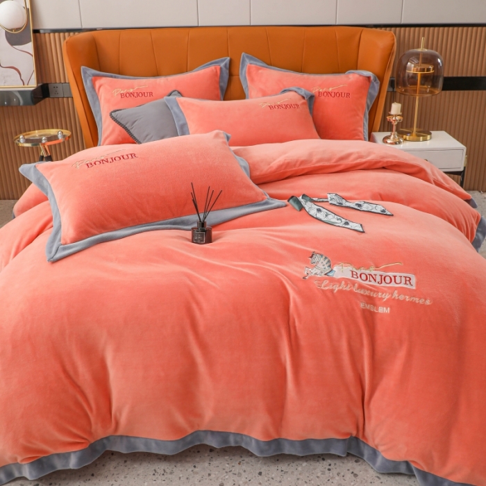 91家纺网 家纺一手货源 找家纺 优姿家纺 2022新款拼角10斤牛奶绒四件套 重温经典-香妃桔