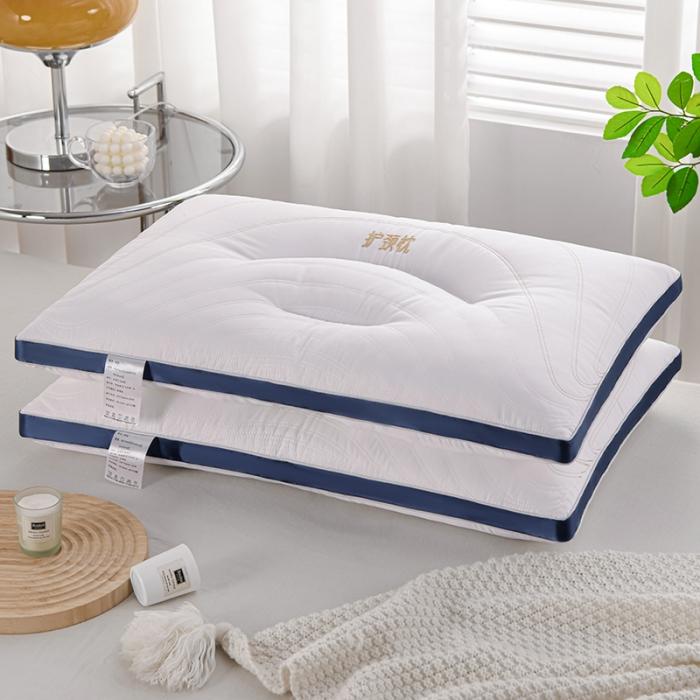 91家纺网 家纺一手货源 找家纺 全棉撞色刺绣绗缝立体护颈枕芯分区羽丝绒助眠枕头定型家用保健枕