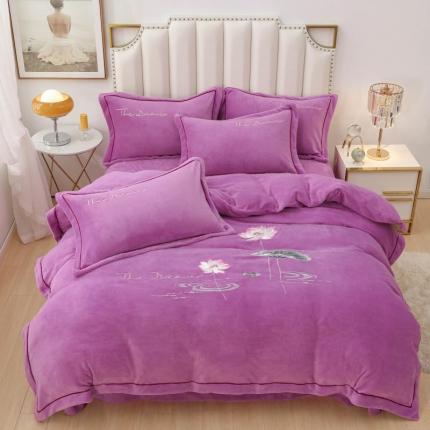 91家纺网 家纺一手货源 找家纺 （总）优姿家纺 2022新款宽边10斤牛奶绒四件套