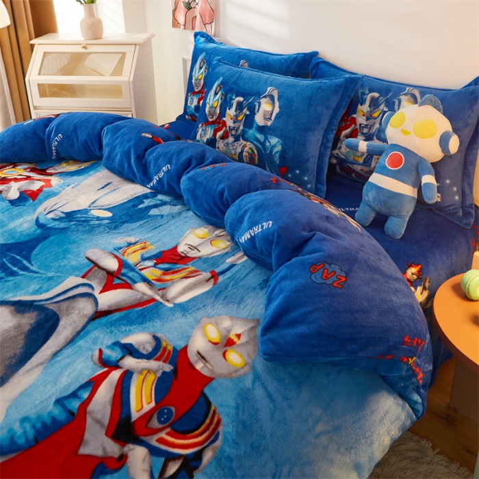 91家纺网 家纺一手货源 找家纺 2024新款卡通法莱绒牛奶绒珊瑚绒四件套升级版宇宙英雄升级款