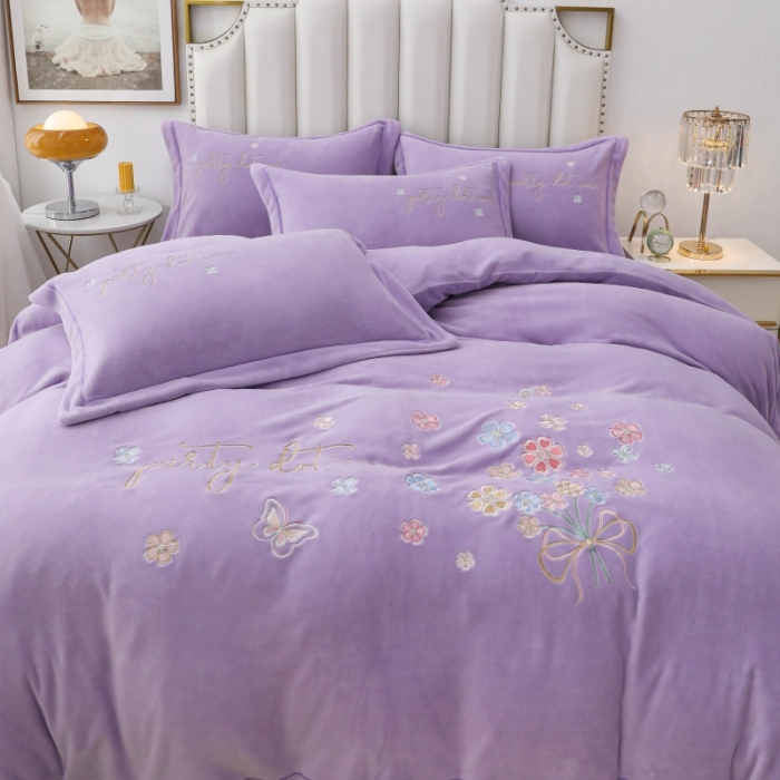 91家纺网 家纺一手货源 找家纺 优姿家纺 2022新款宽边10斤牛奶绒四件套 蝶舞花开-紫