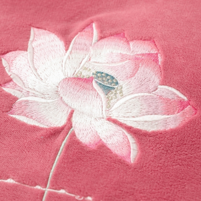 91家纺网 家纺一手货源 找家纺 优姿家纺 2022新款宽边10斤牛奶绒四件套 荷塘月色-豆沙