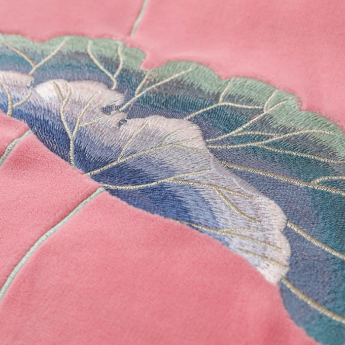 91家纺网 家纺一手货源 找家纺 优姿家纺 2022新款宽边10斤牛奶绒四件套 荷塘月色-少女粉