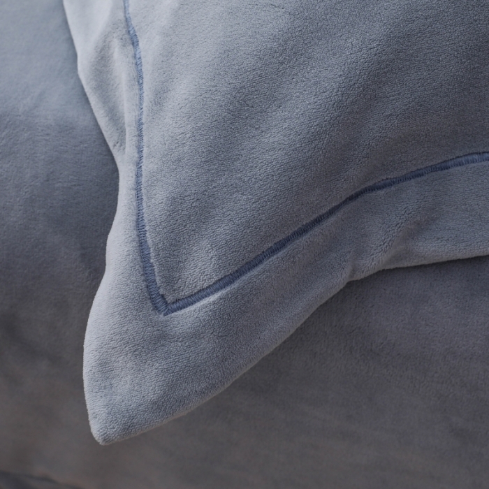 91家纺网 家纺一手货源 找家纺 优姿家纺 2022新款宽边10斤牛奶绒四件套 荷塘月色-太空灰