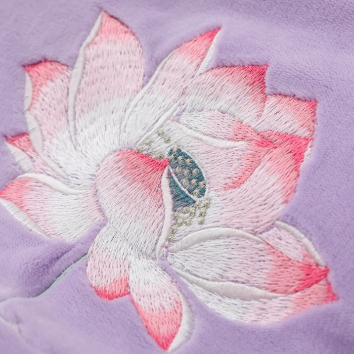 91家纺网 家纺一手货源 找家纺 优姿家纺 2022新款宽边10斤牛奶绒四件套 荷塘月色-紫