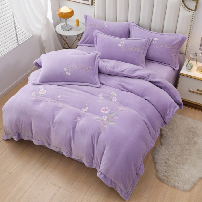 91家纺网 家纺一手货源 找家纺 优姿家纺 2022新款宽边10斤牛奶绒四件套 紫色花语-紫