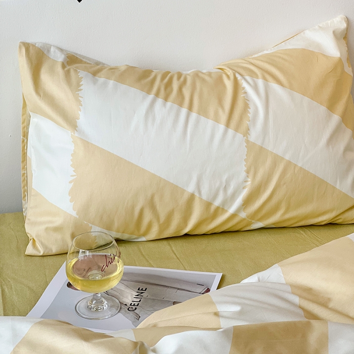 91家纺网 家纺一手货源 找家纺 昔可家纺 2022新款简约几何北欧风全棉四件套 布鲁罗曼 黄