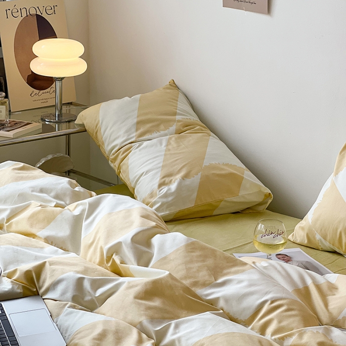 91家纺网 家纺一手货源 找家纺 昔可家纺 2022新款简约几何北欧风全棉四件套 布鲁罗曼 黄