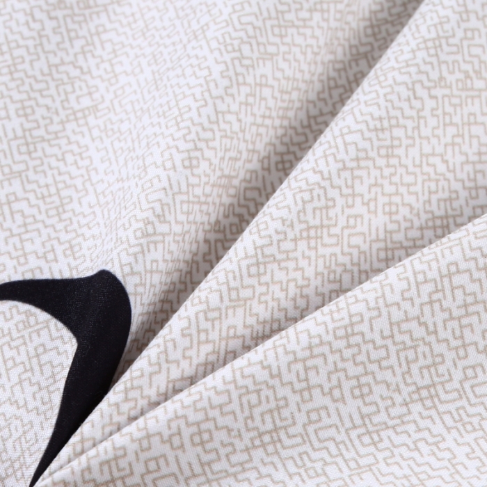 91家纺网 家纺一手货源 找家纺 素玖抱枕被 2023新款磨毛印刷抱枕被 黑猫