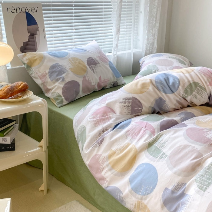 91家纺网 家纺一手货源 找家纺 昔可家纺 2022新款简约几何北欧风全棉四件套 彩色晕圈