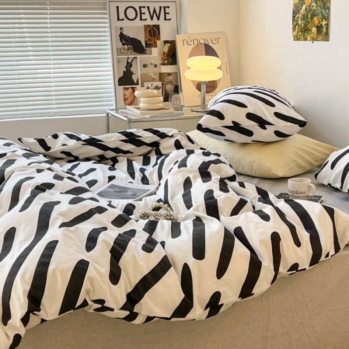 91家纺网 家纺一手货源 找家纺 昔可家纺 2022新款简约几何北欧风全棉四件套 黑白斑马条