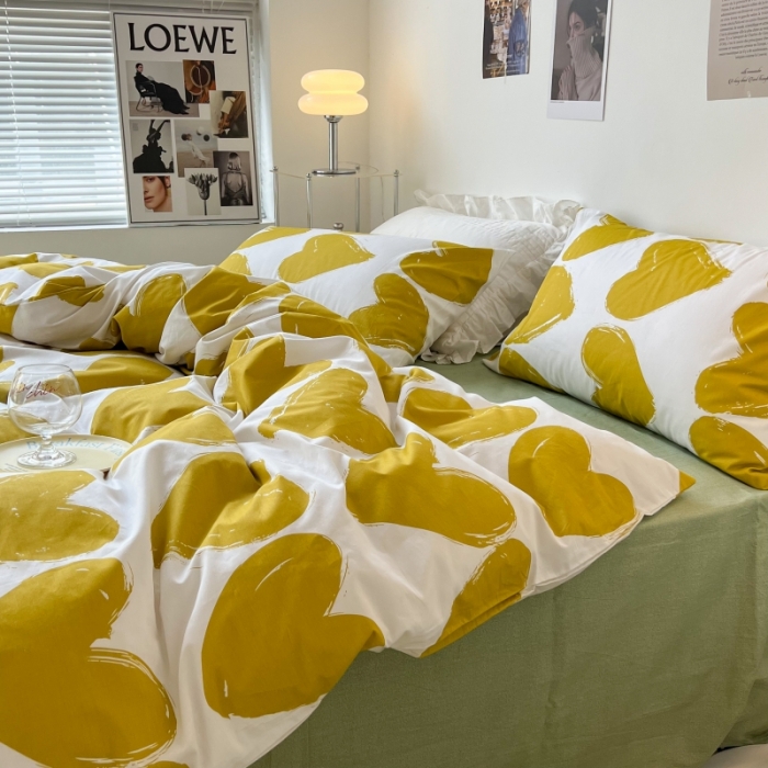 91家纺网 家纺一手货源 找家纺 昔可家纺 2022新款简约几何北欧风全棉四件套 黄色爱心