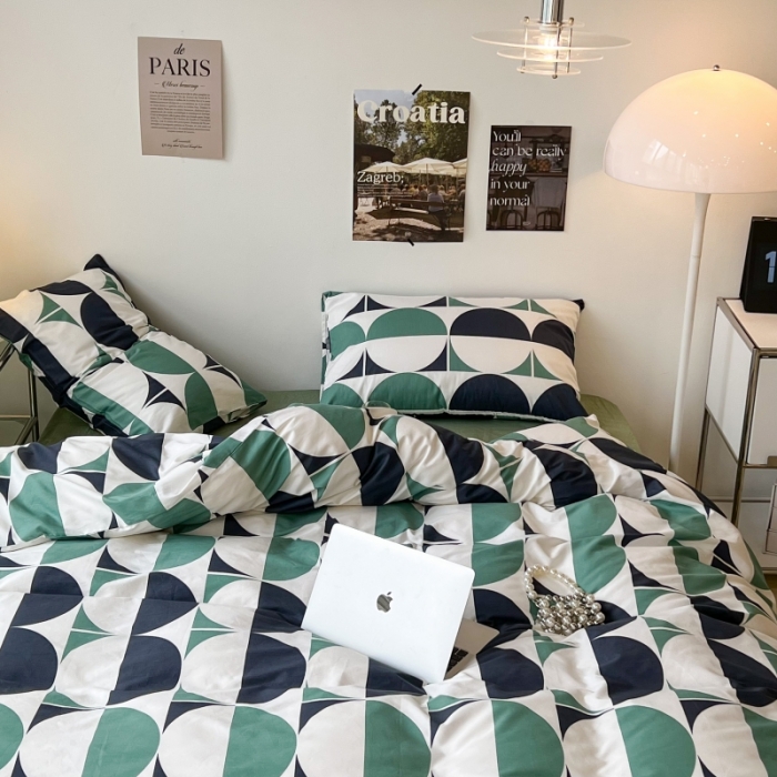 91家纺网 家纺一手货源 找家纺 昔可家纺 2022新款简约几何北欧风全棉四件套 绿色拼接圈