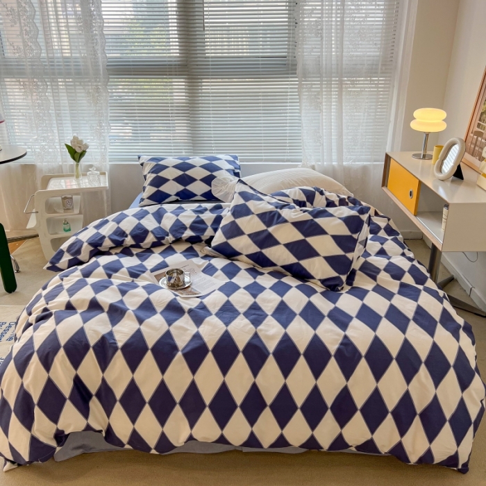 91家纺网 家纺一手货源 找家纺 昔可家纺 2022新款简约几何北欧风全棉四件套 蓝菱格