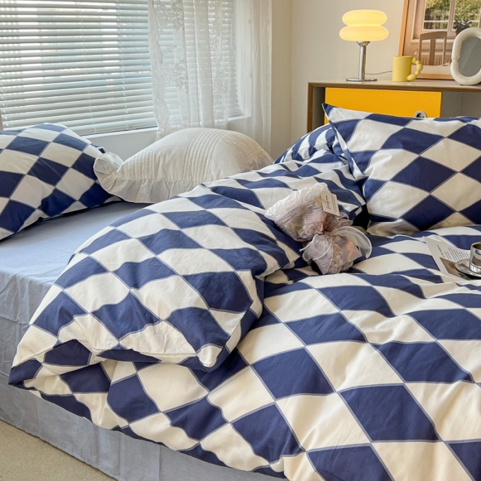91家纺网 家纺一手货源 找家纺 昔可家纺 2022新款简约几何北欧风全棉四件套 蓝菱格