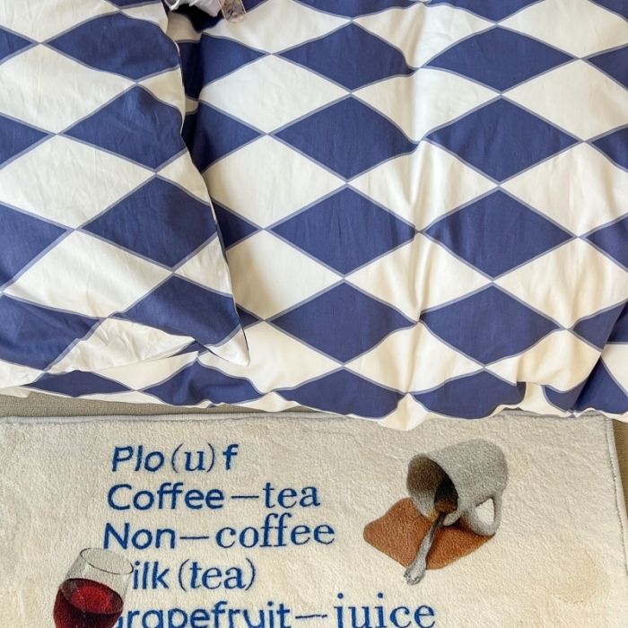 91家纺网 家纺一手货源 找家纺 昔可家纺 2022新款简约几何北欧风全棉四件套 蓝菱格