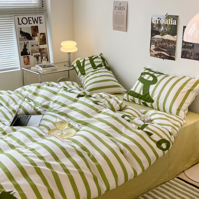 91家纺网 家纺一手货源 找家纺 昔可家纺 2022新款简约几何北欧风全棉四件套 字母条纹