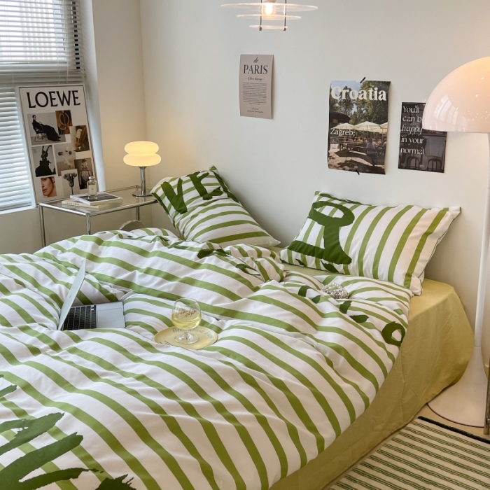 91家纺网 家纺一手货源 找家纺 昔可家纺 2022新款简约几何北欧风全棉四件套 字母条纹