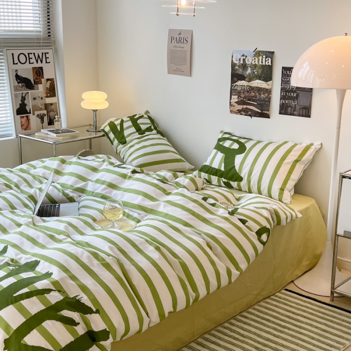 91家纺网 家纺一手货源 找家纺 昔可家纺 2022新款简约几何北欧风全棉四件套 字母条纹