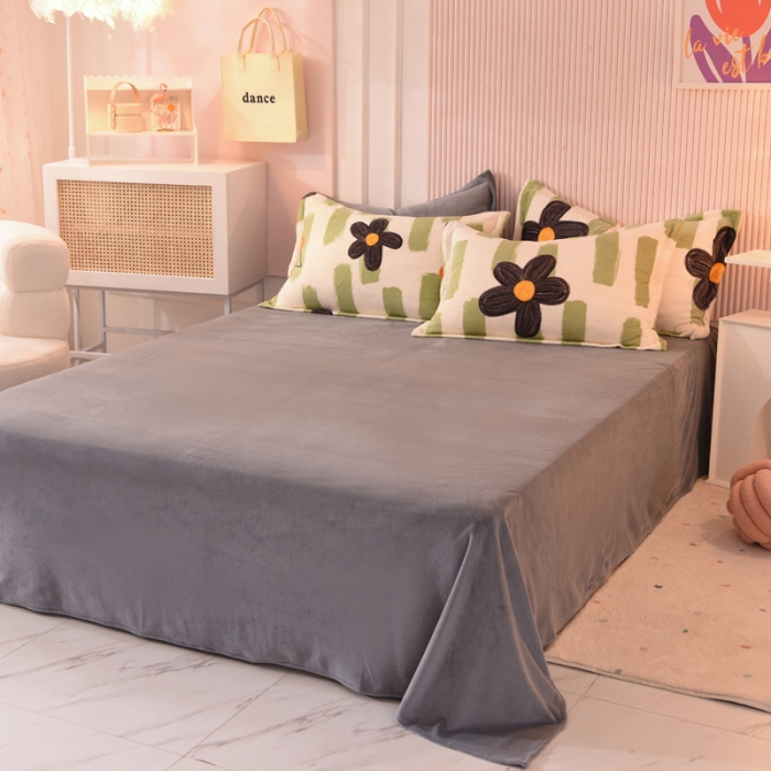 91家纺网 家纺一手货源 找家纺 梦之岛2022新款印花牛奶绒四件套 幸运花