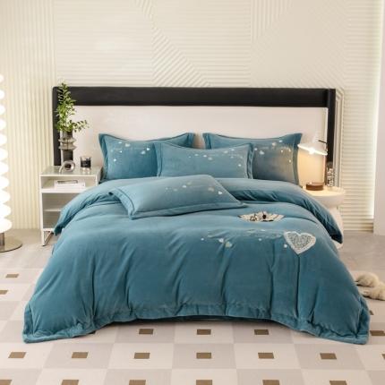 绒博士新款牛奶绒刺绣压线款四件套-温暖爱心 温暖爱心-青兰绿